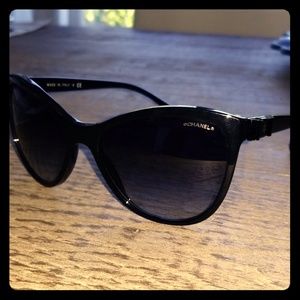 Chanel 5281 QC. 501 S6 Black /Grey Gradient sungla